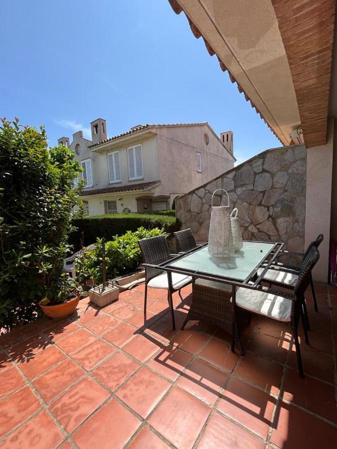 Cambrils Adosado Con Piscina 4 Habitaciones, 8 Huespedes المظهر الخارجي الصورة